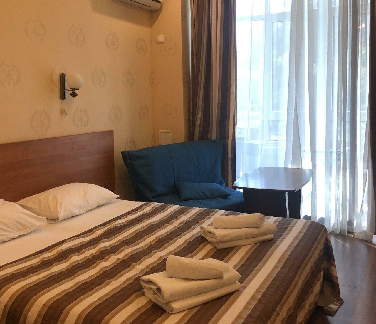 Фото Апартаментов Golden Holiday Сочи 100